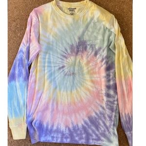 Southern Spirit Long Sleeve Tie dye T-shirt NWOT